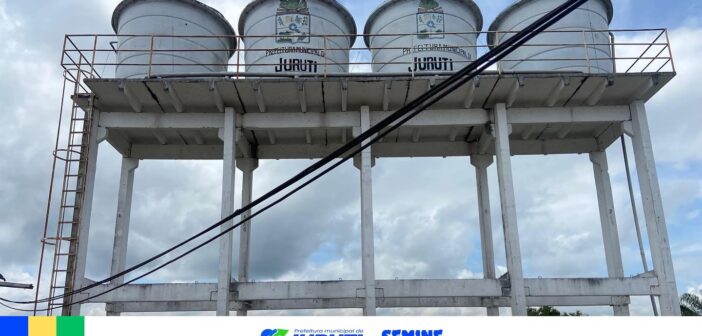 Infraestrutura reforça o fornecimento de água em Juruti Velho.