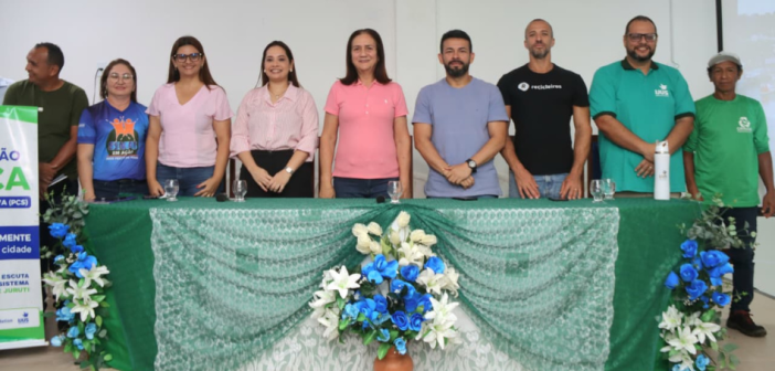 1ª apresentação pública do Plano de Coleta Seletiva é realizada em Juruti.