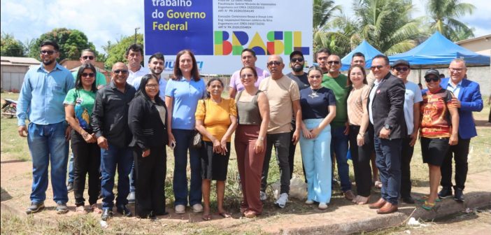 Assinatura da ordem de serviço marca início de nova obra no bairro Nova Jerusalém.